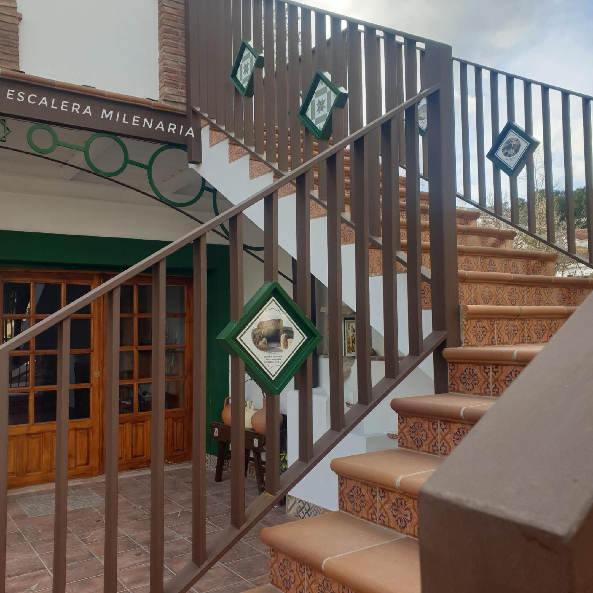 Villa Cultural Montelucia Montecorto Luaran gambar