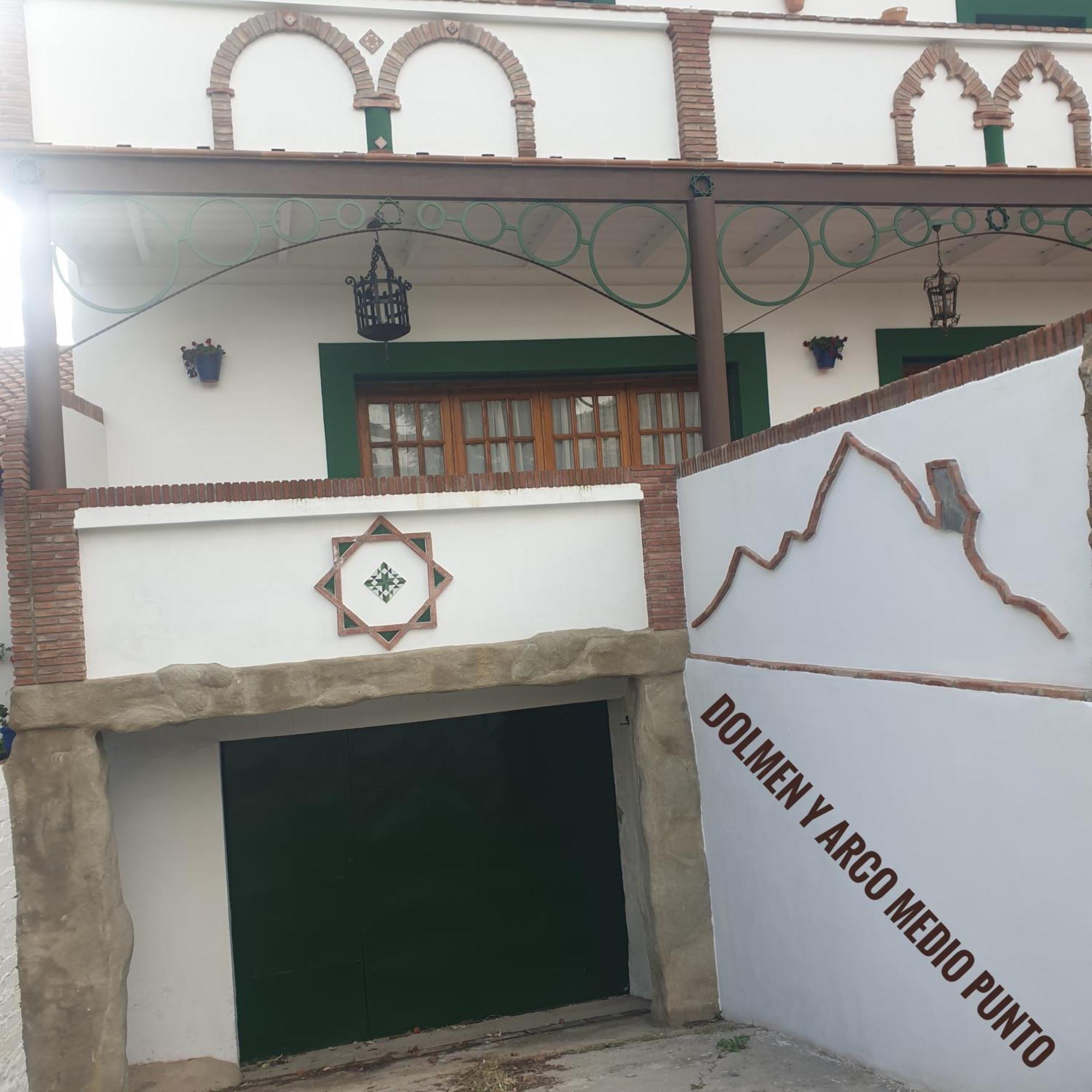 Villa Cultural Montelucia Montecorto Luaran gambar