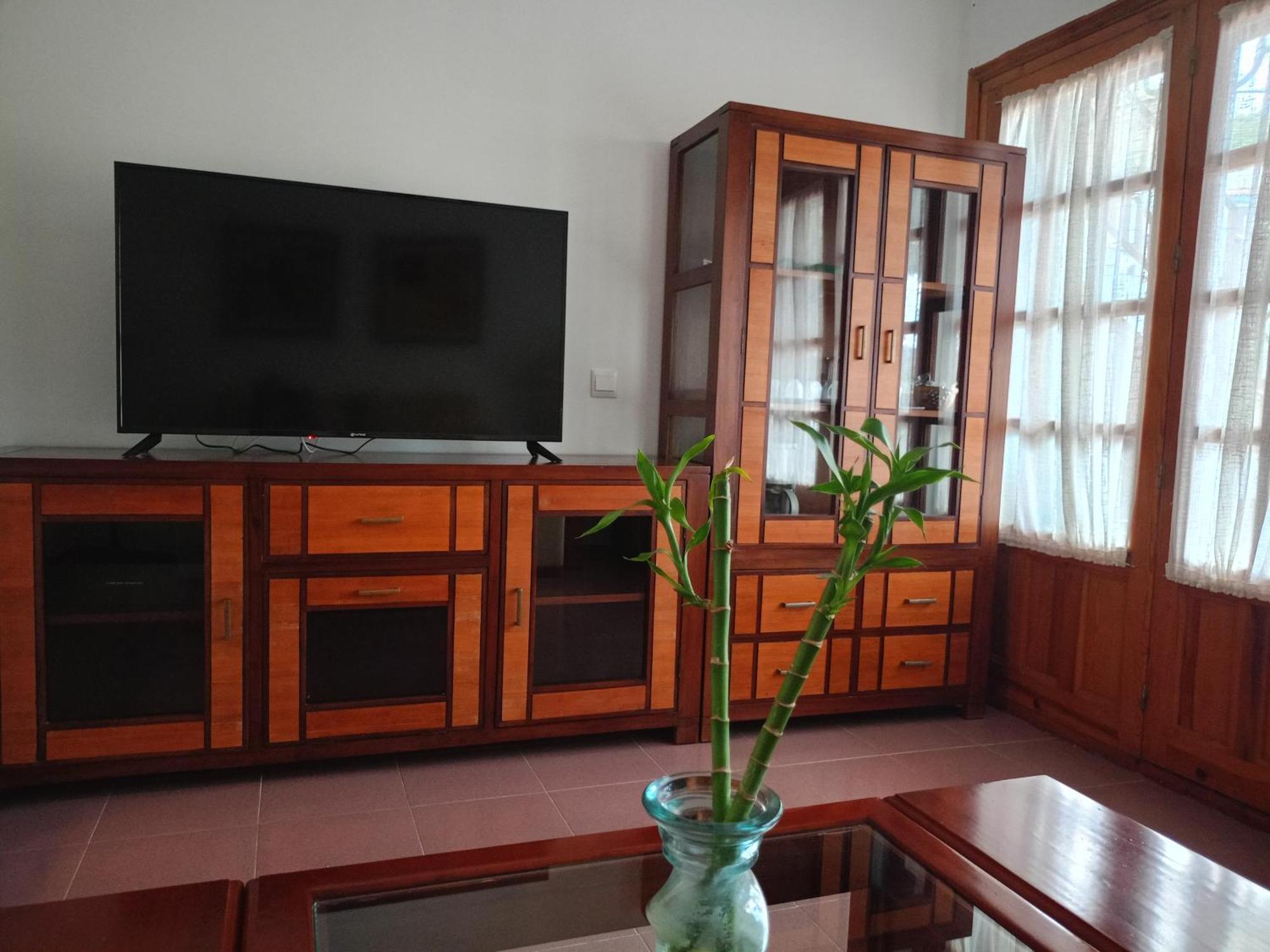 Villa Cultural Montelucia Montecorto Bilik gambar