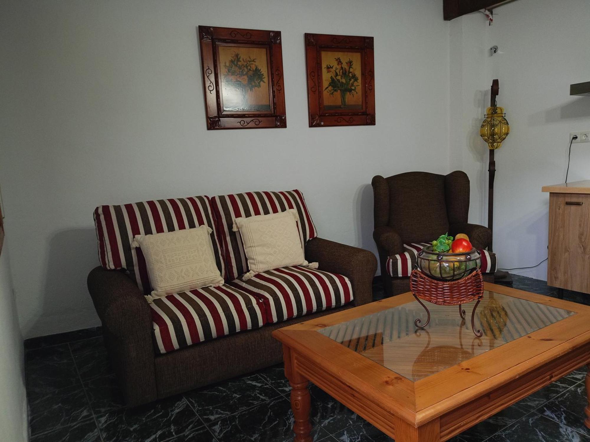 Villa Cultural Montelucia Montecorto Bilik gambar